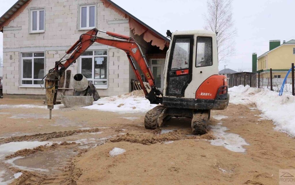 Котлован под газ в Заславле