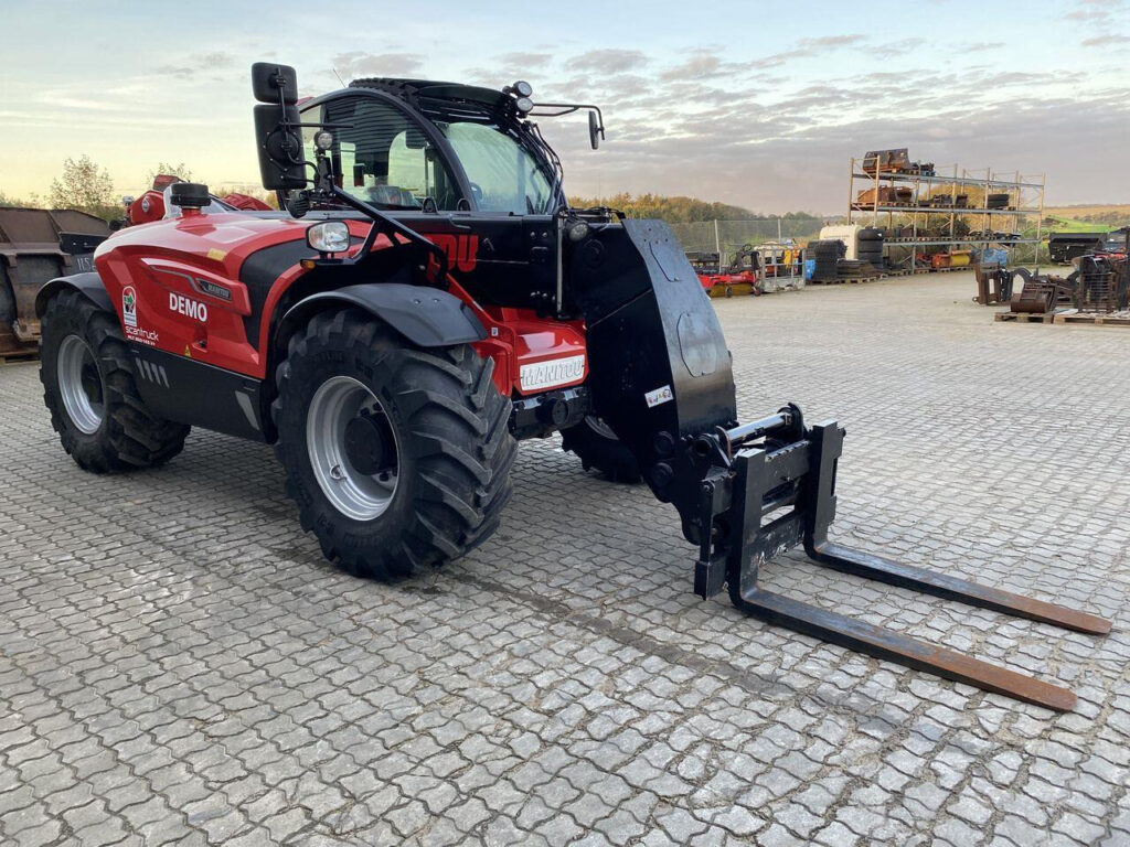 Телескопический погрузчик Manitou MLT850-145V+ Elite ST5