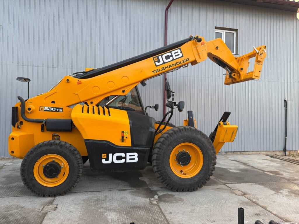 Телескопический погрузчик JCB 530-110