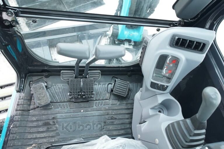 Японская легенда в Беларуси: Kubota U35 от ООО «ВП ПрофДом» – вечная мощь для ваших задач - изображение №3